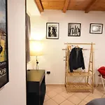 Naplessence Guest House